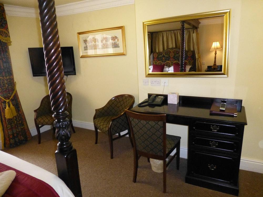The Atherstone Red Lion Hotel Bagian luar foto
