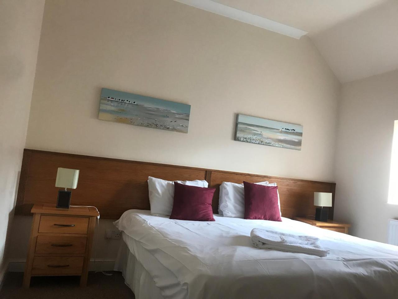 The Atherstone Red Lion Hotel Bagian luar foto